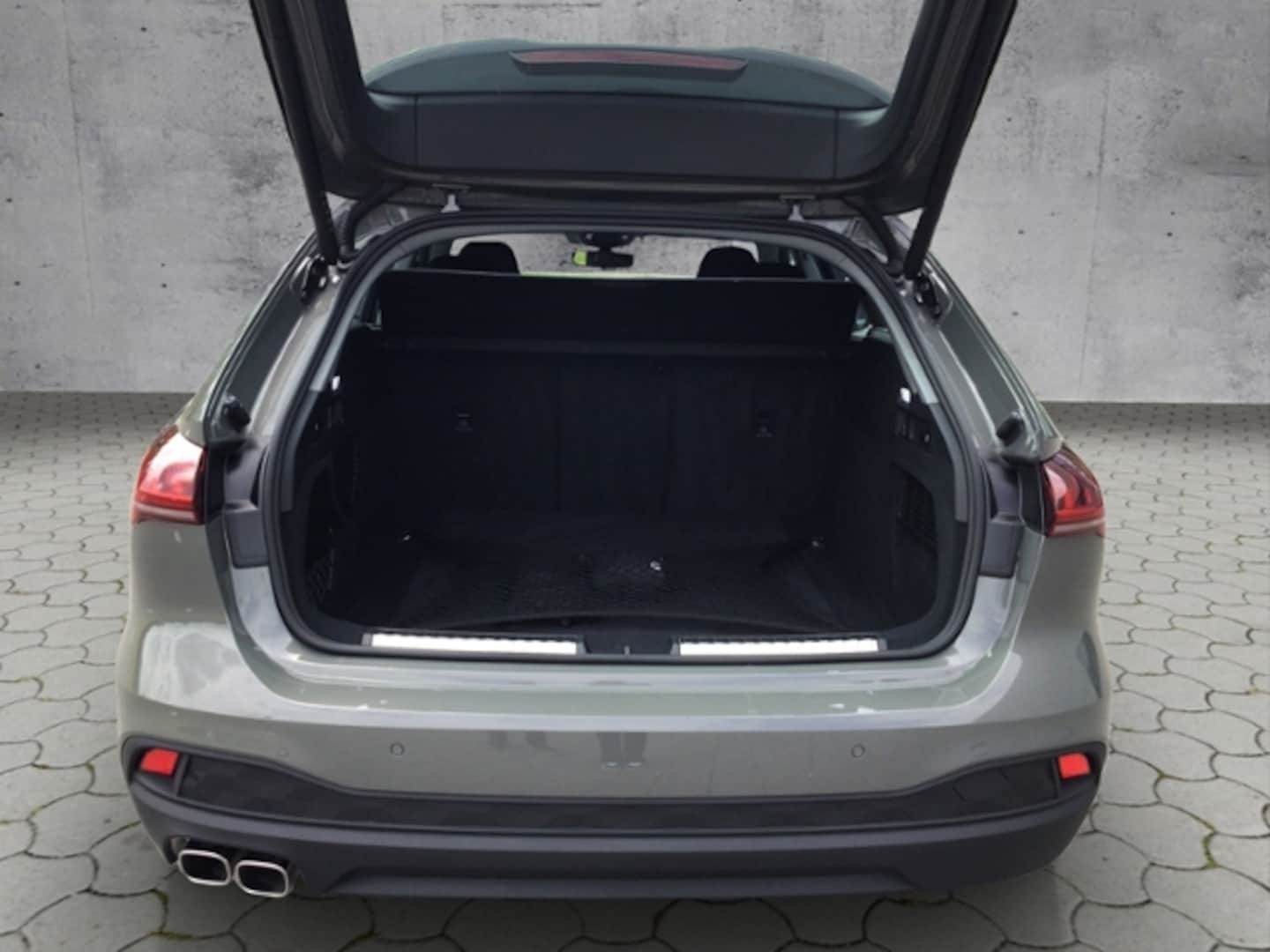Bild über Audi A5 Avant TDI 150 kW S tronic - für weitere Informationen kontaktieren Sie den Audi Partner