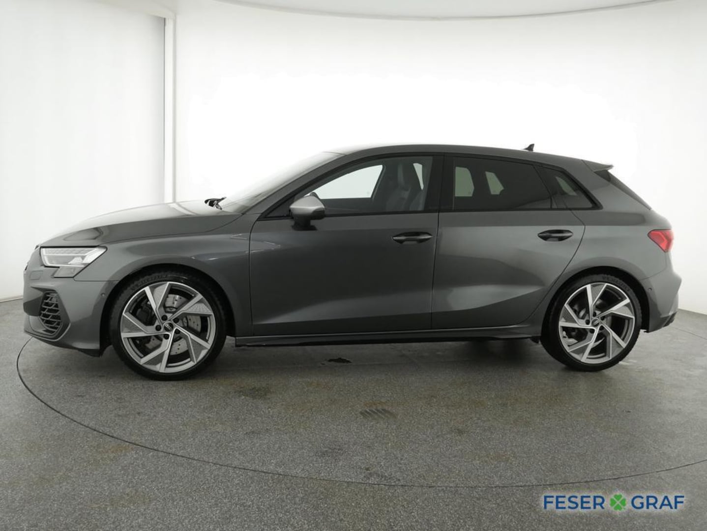 Bild über Audi S3 Sportback TFSI quattro S tronic - für weitere Informationen kontaktieren Sie den Audi Partner