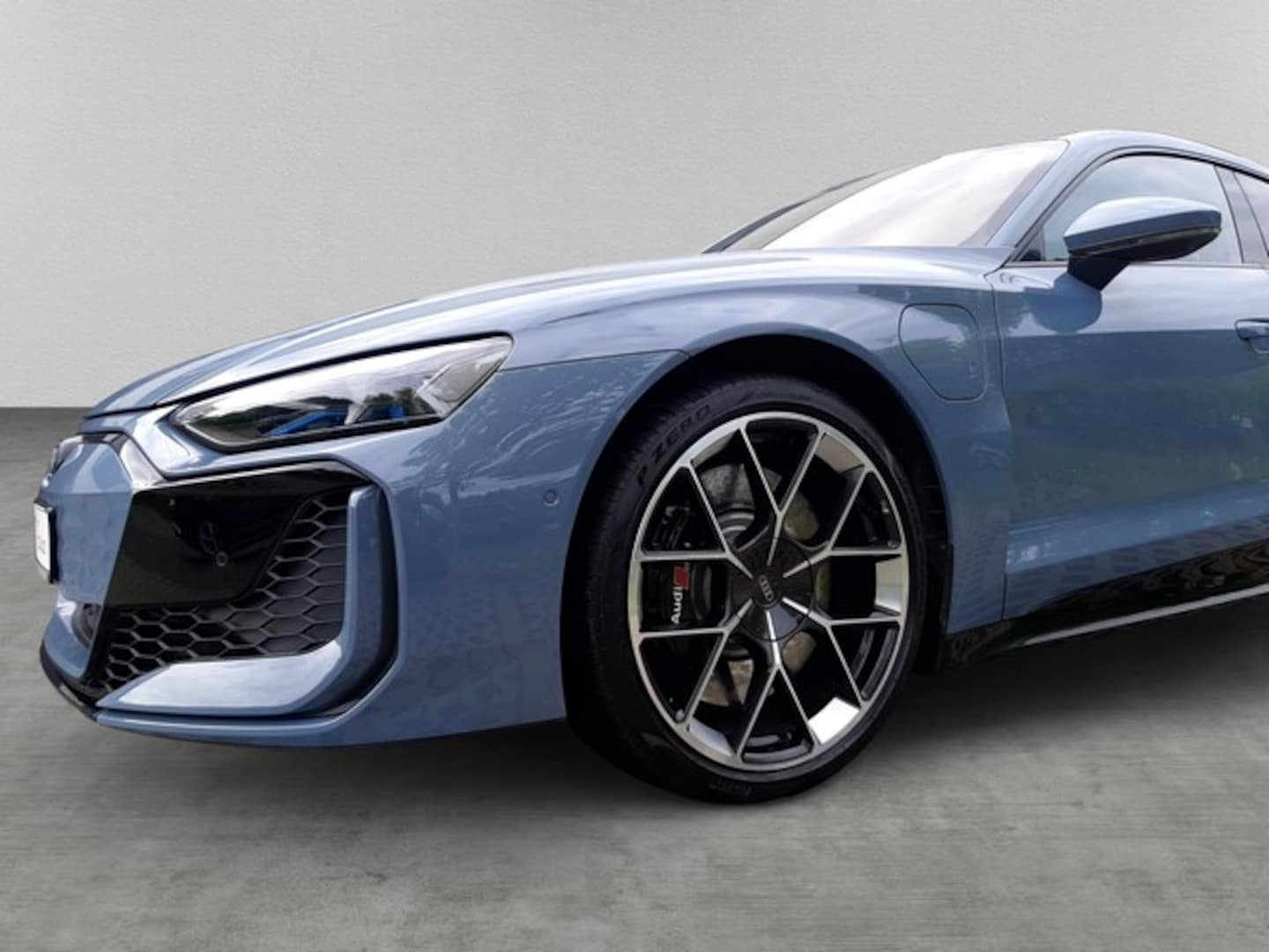 Bild über Audi RS e-tron GT e-tron quattro - für weitere Informationen kontaktieren Sie den Audi Partner