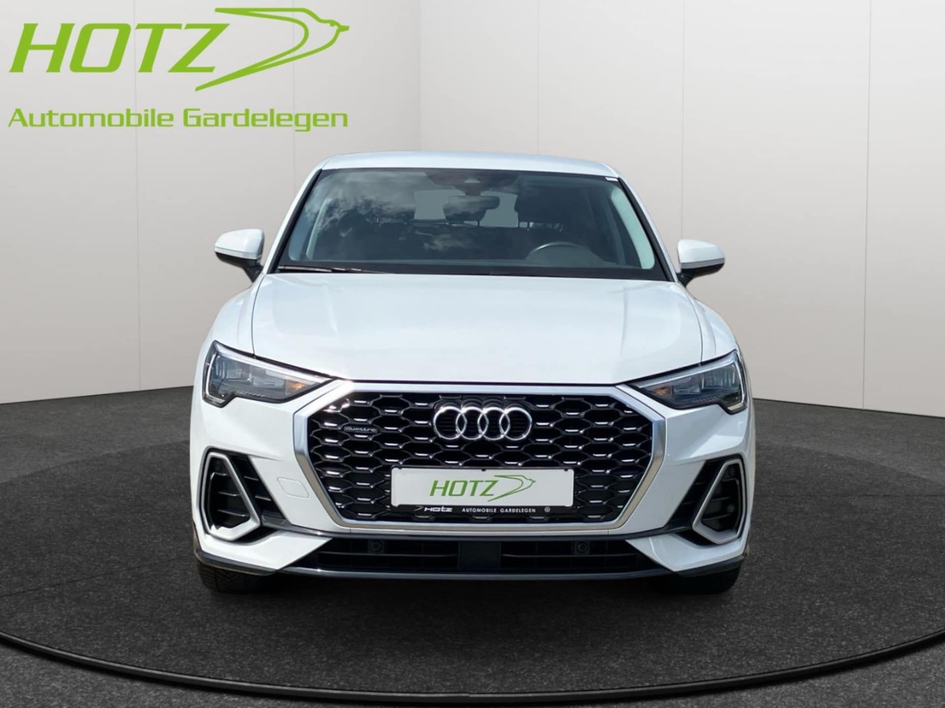 Audi Q3 Sportback S line