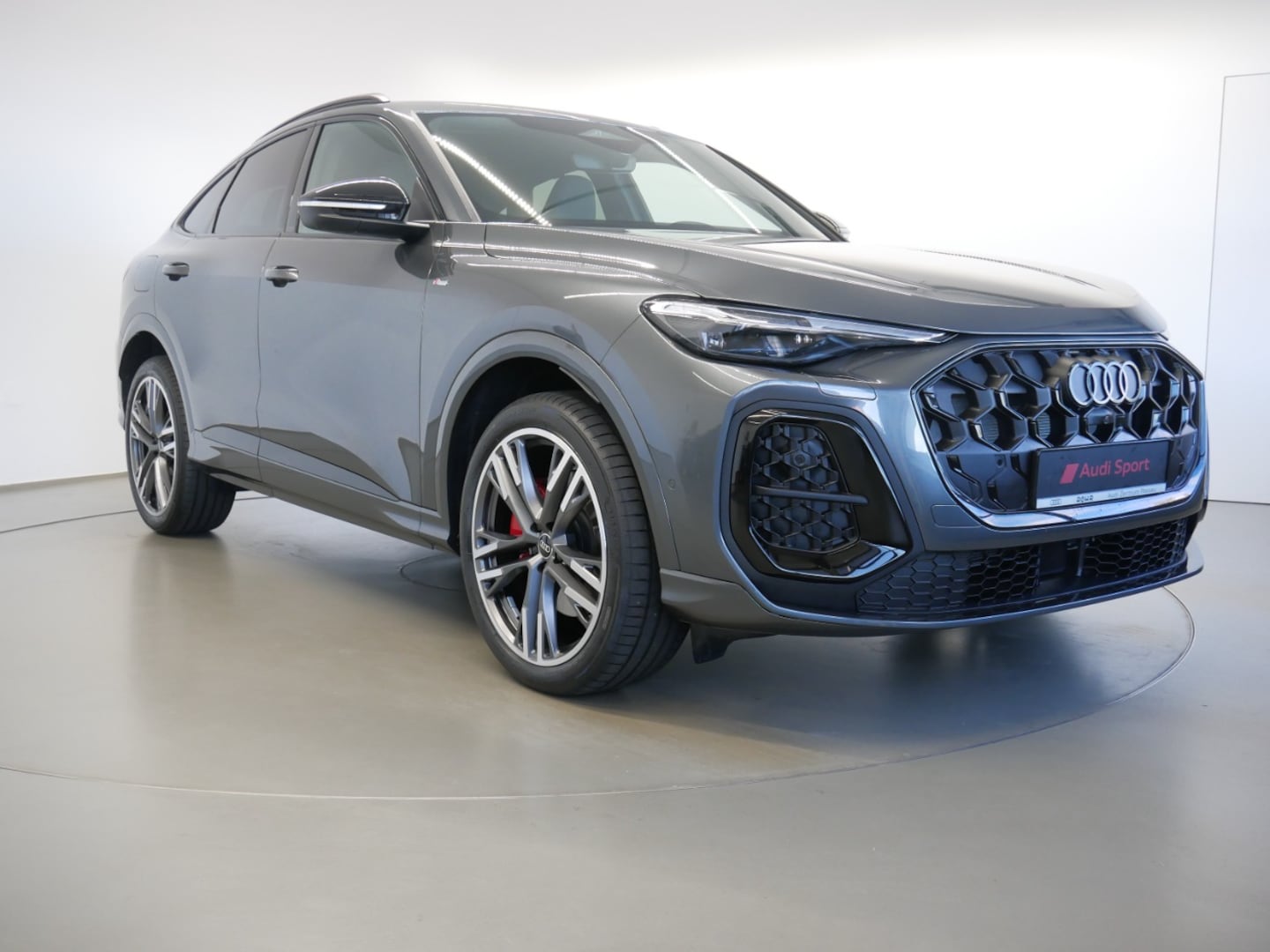 Bild über Audi Q5 Sportback TDI quattro 150 kW S tronic - für weitere Informationen kontaktieren Sie den Audi Partner