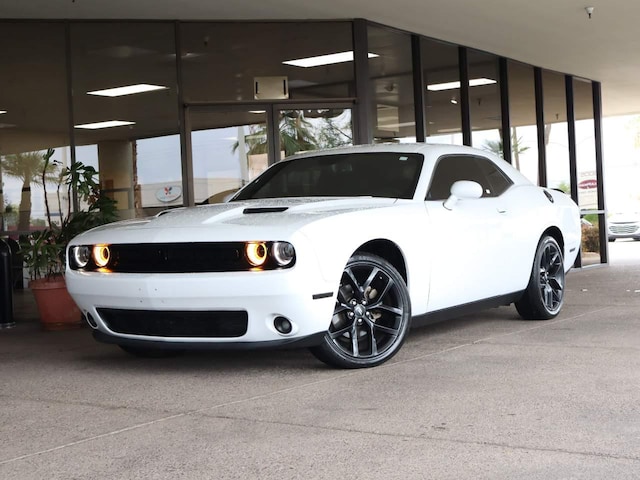 2022 Dodge Challenger SXT