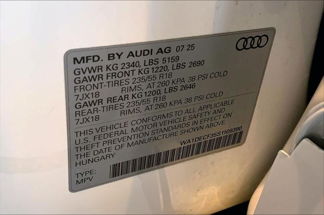 2025 Audi Q3 S Line Premium - Photo 18