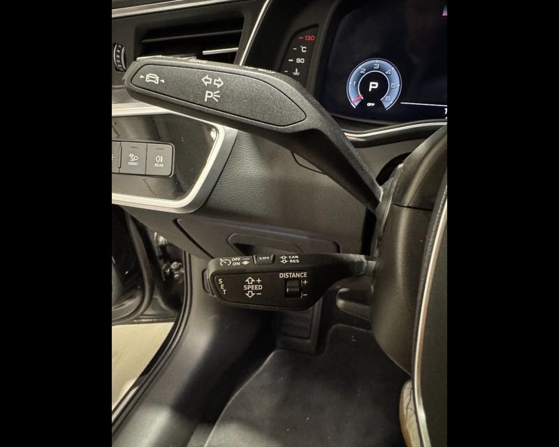 Immagine di Audi A6 Avant S line edition 40 TDI quattro 150 kW (204 CV) S tronic - Vista: for more details contact your dealer