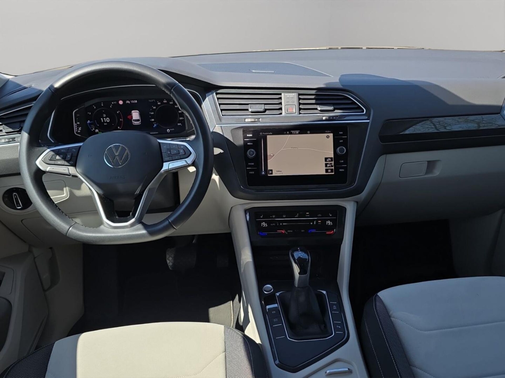 Volkswagen Tiguan Elegance