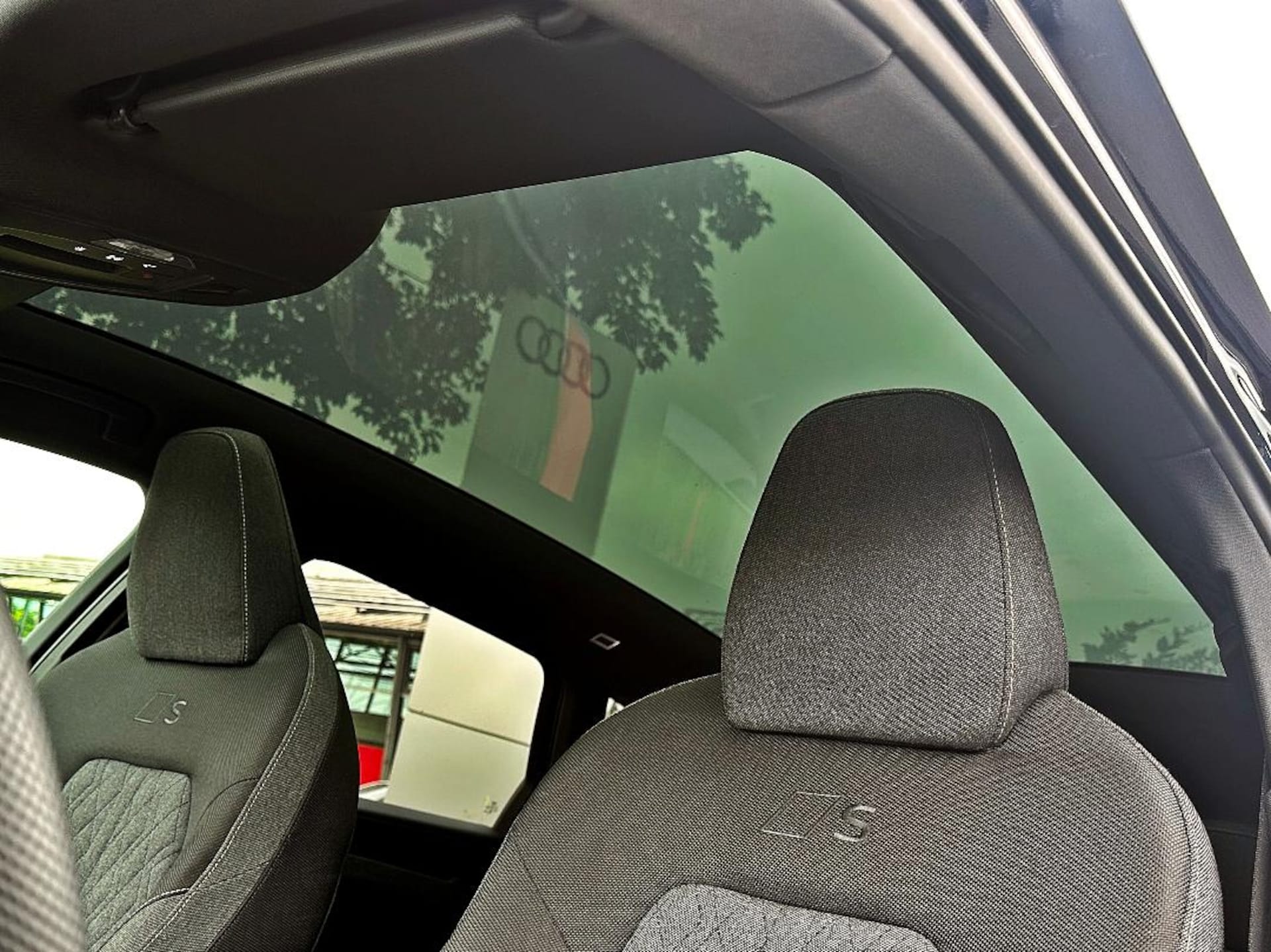 Audi A6 Avant edition one