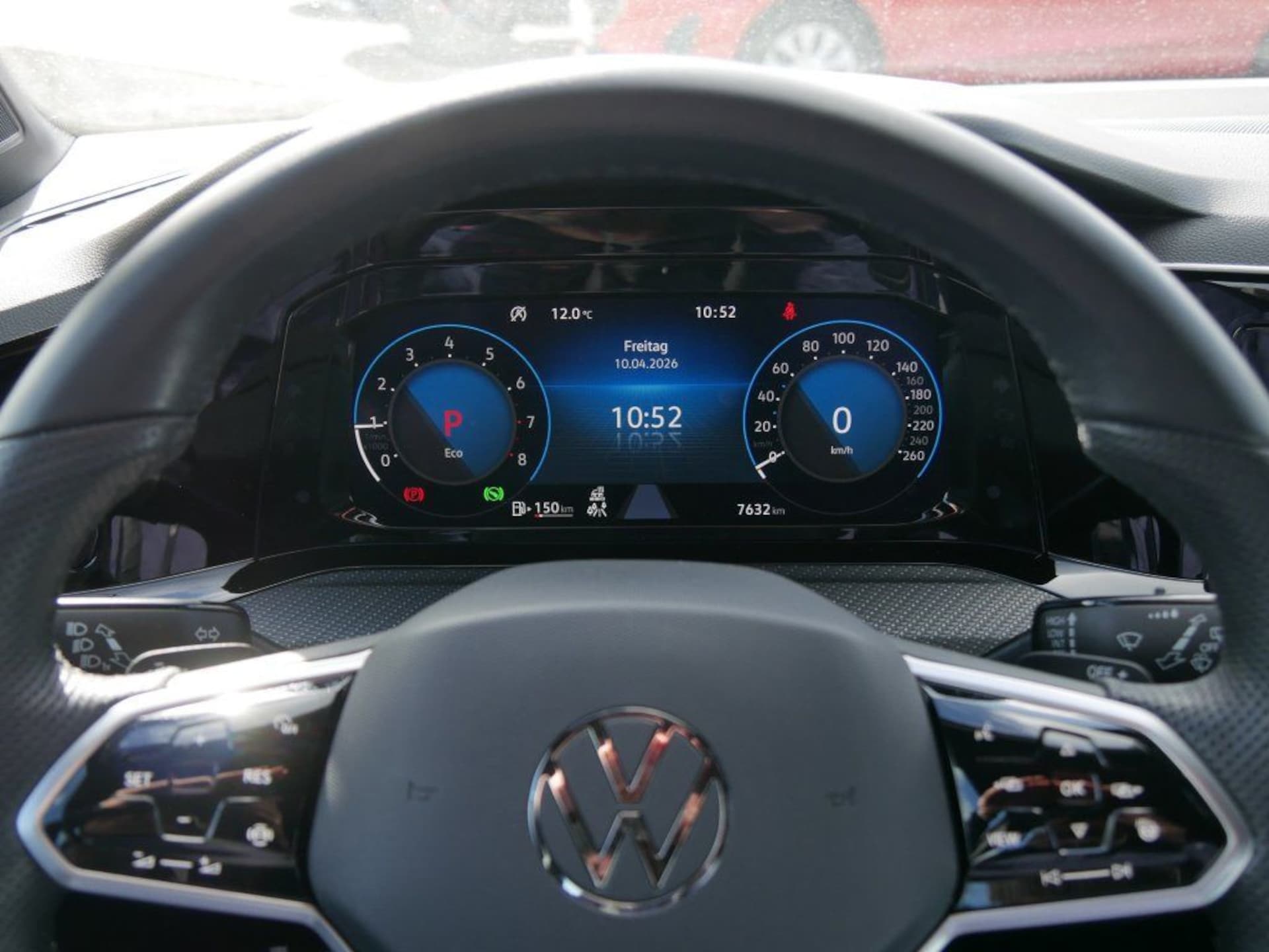 Volkswagen Golf R-Line