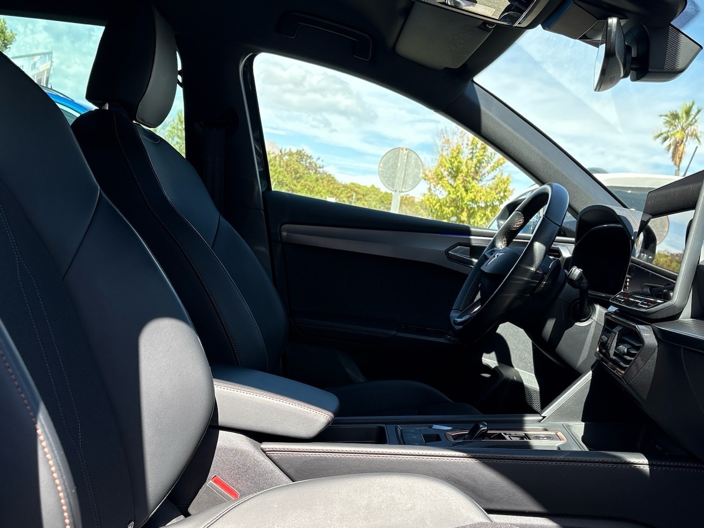CUPRA Leon León 1.5 eTSI DSG 110 kW (150 CV) — photo 6