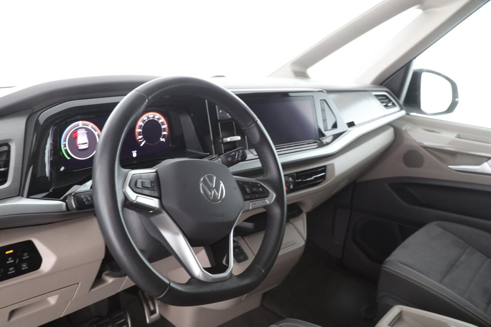 Volkswagen Multivan Langversion – Bild 14