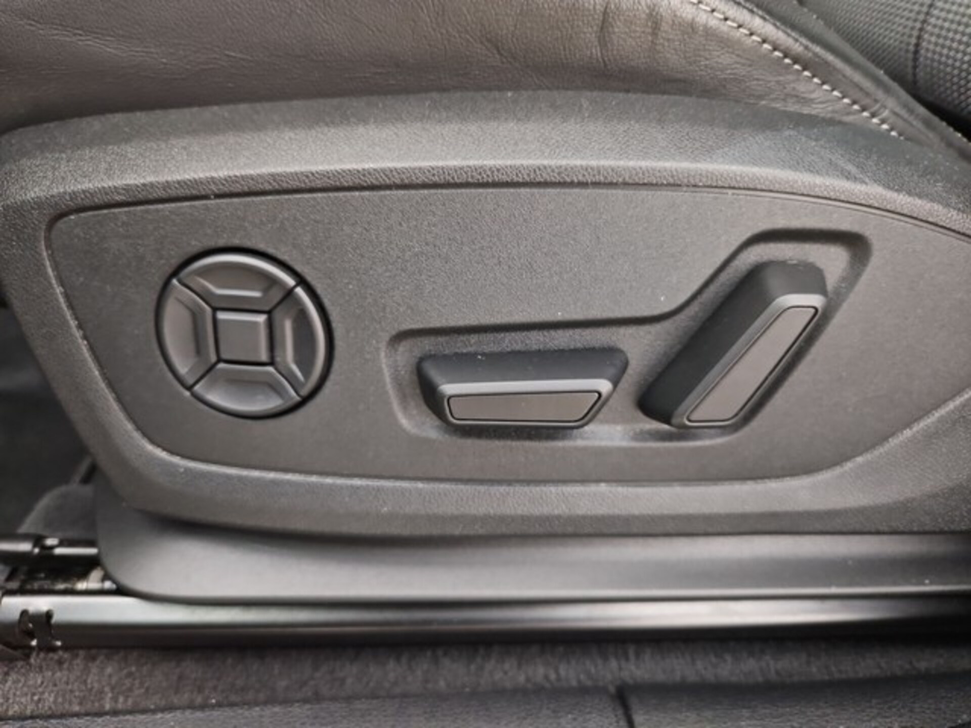 Audi Q3 SUV S line