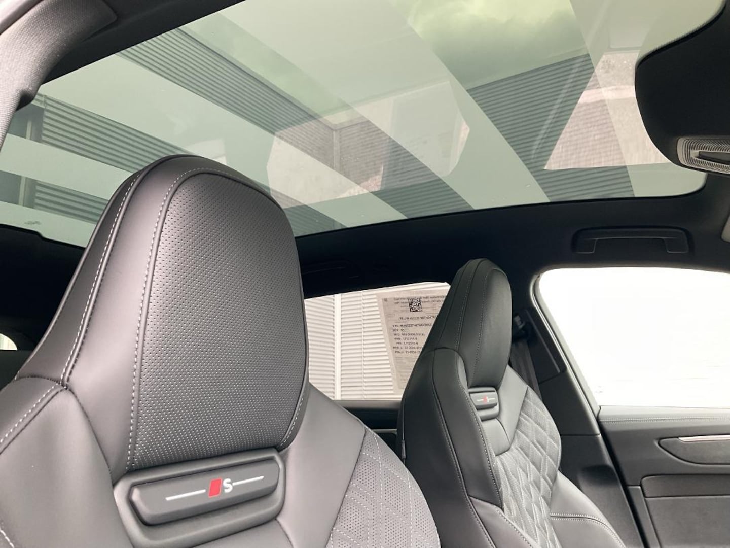 Bild über Audi A6 Avant edition one TDI quattro 220 kW S tronic - für weitere Informationen kontaktieren Sie den Audi Partner