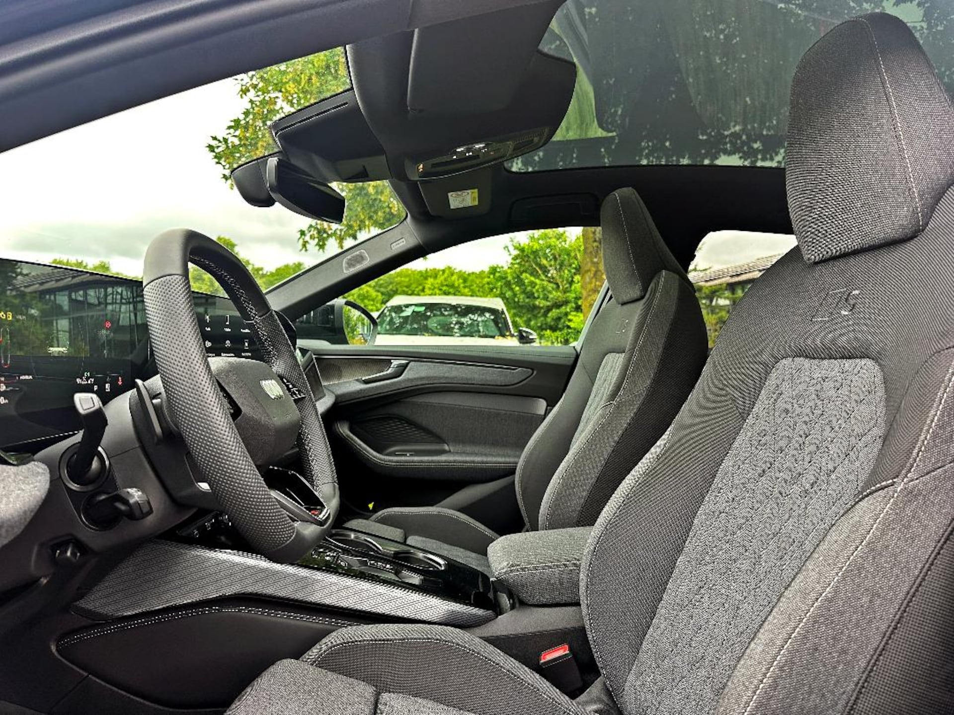 Audi A6 Avant edition one