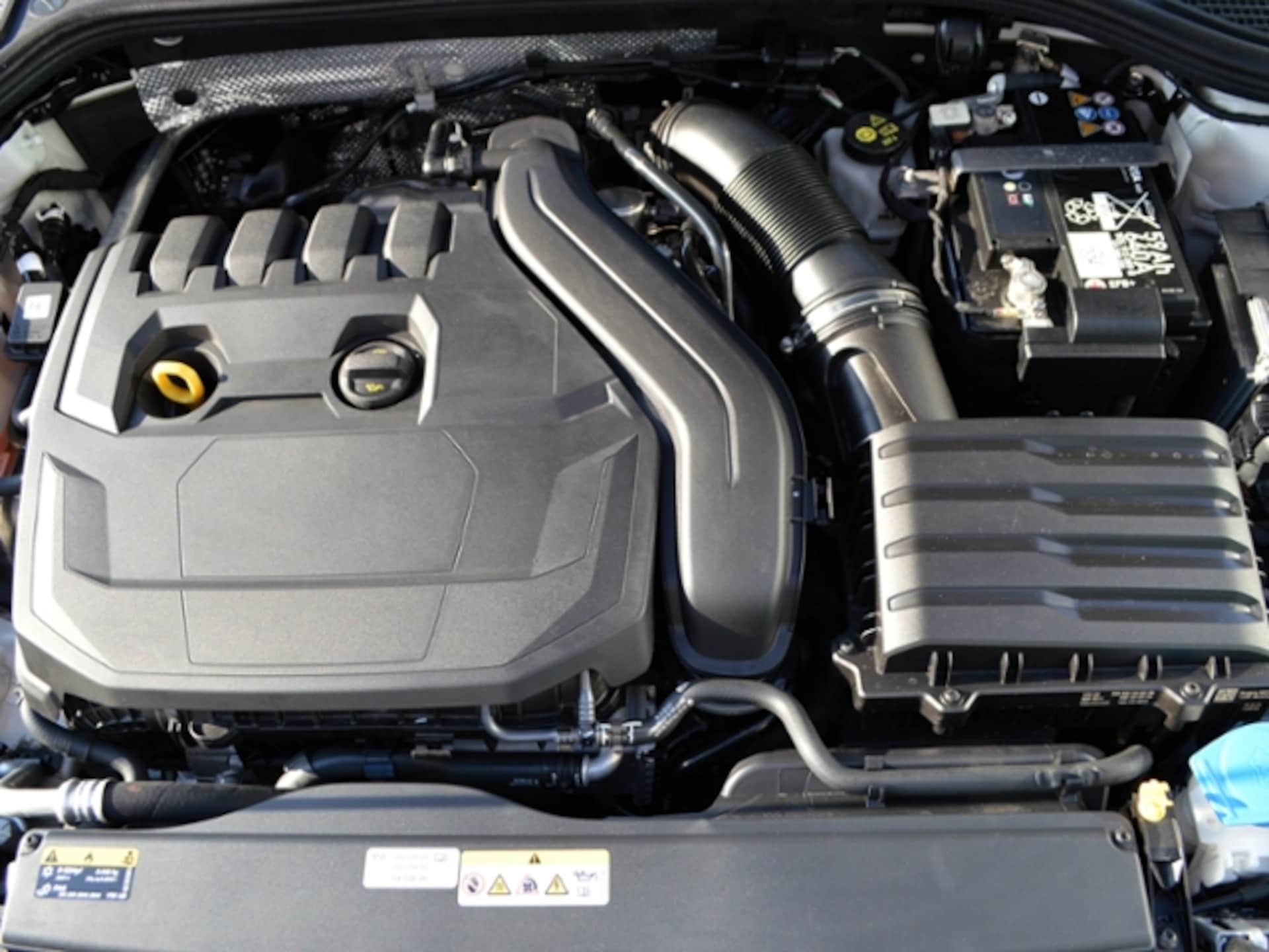 Volkswagen Golf Style