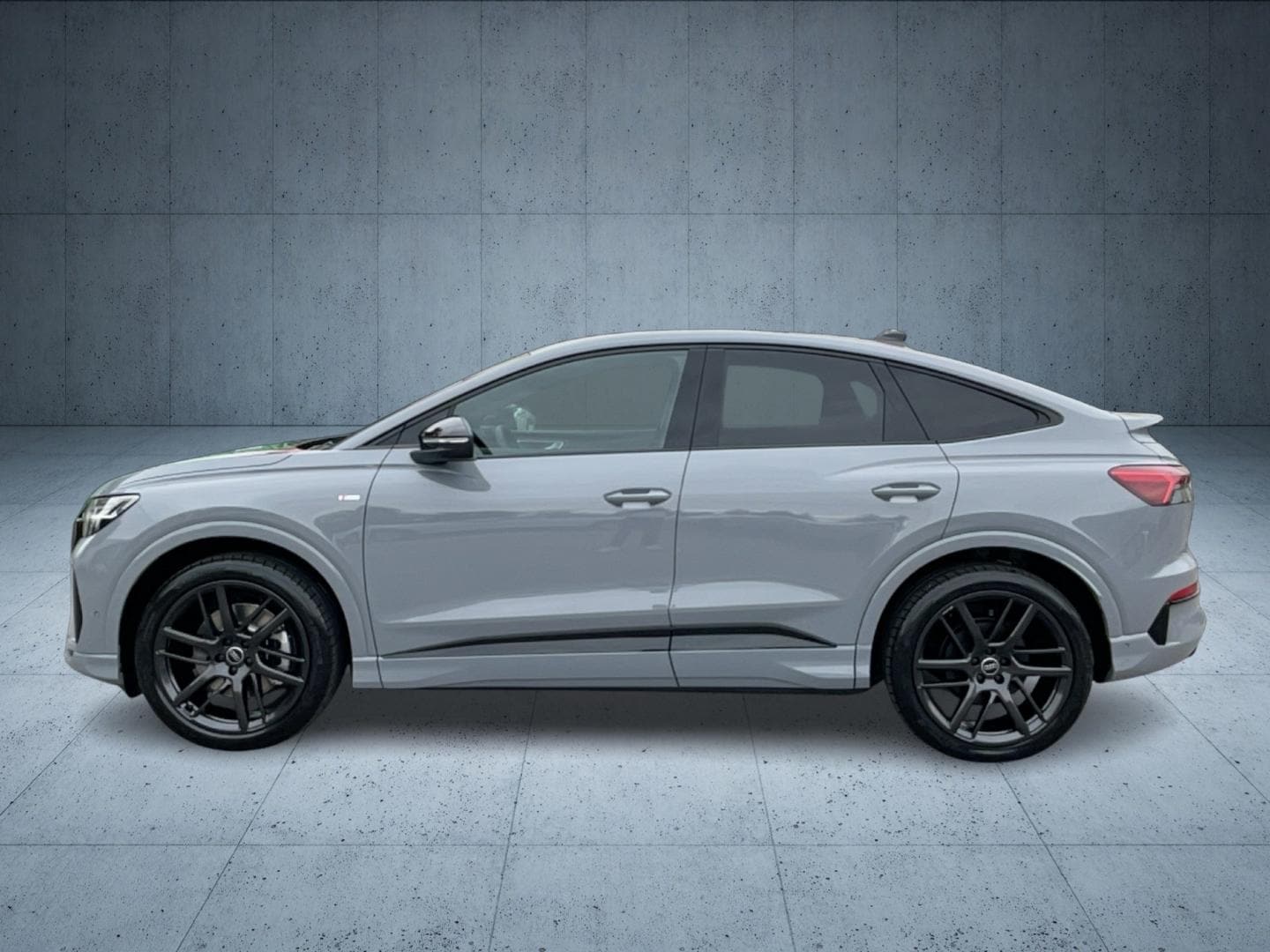 Bild über Audi Q4 Sportback e-tron e-tron quattro performance 250 kW - für weitere Informationen kontaktieren Sie den Audi Partner