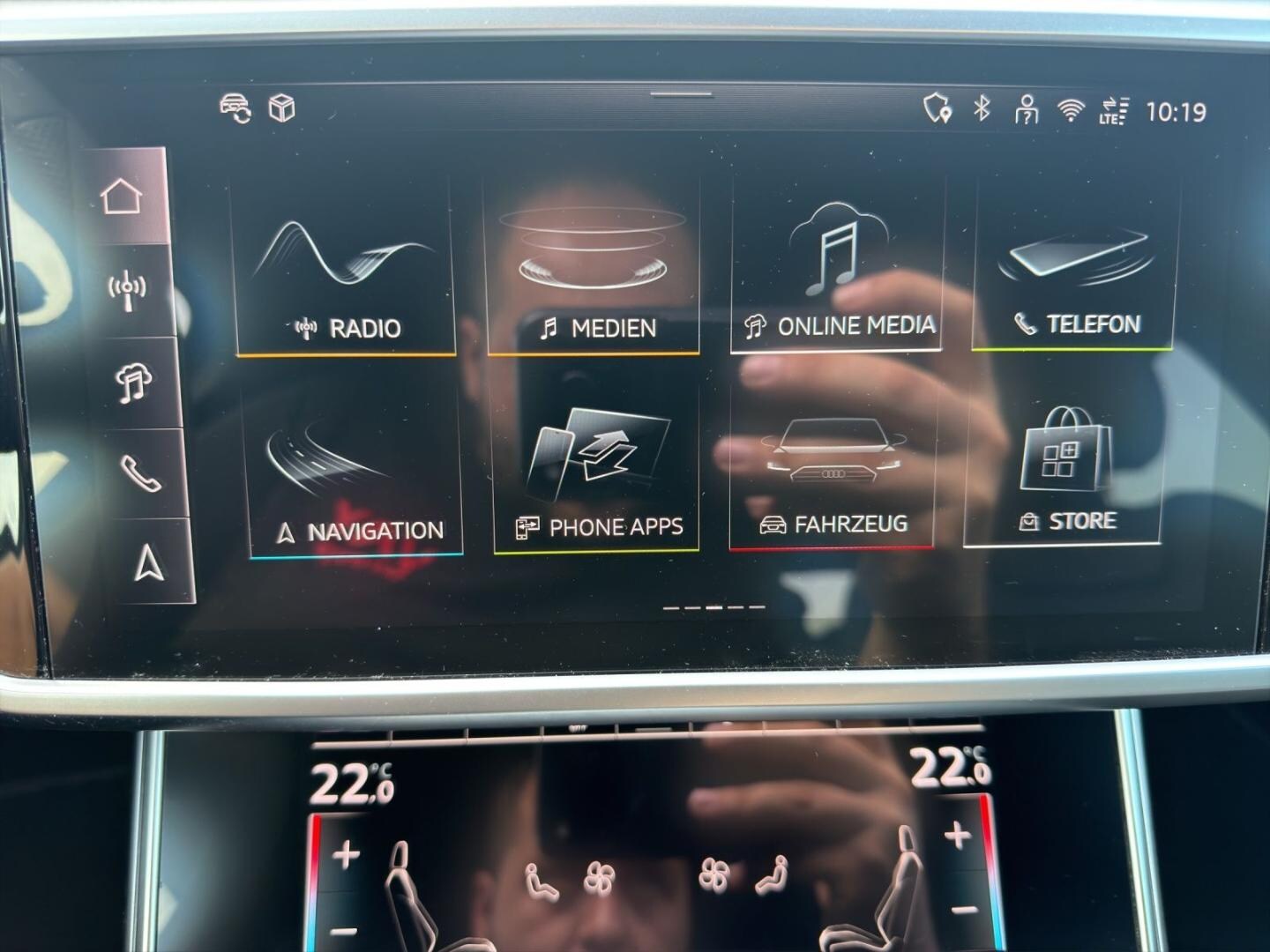 Bild über Audi S6 Avant TDI quattro tiptronic - für weitere Informationen kontaktieren Sie den Audi Partner
