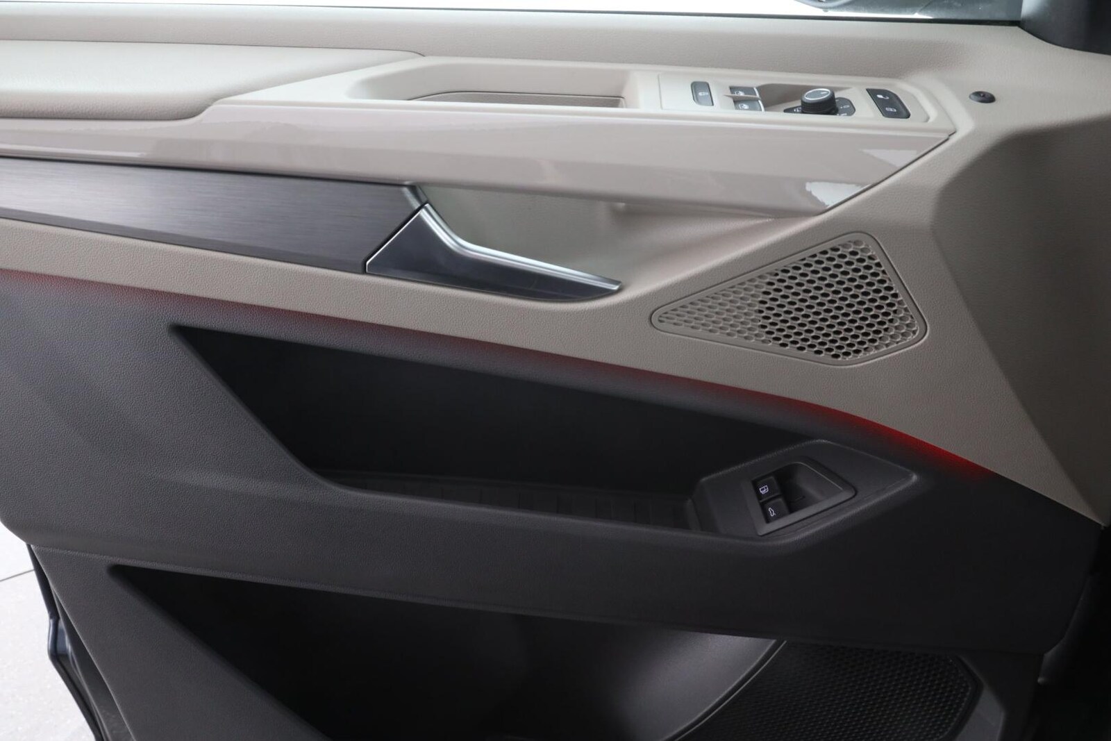 Volkswagen Multivan Langversion – Bild 17