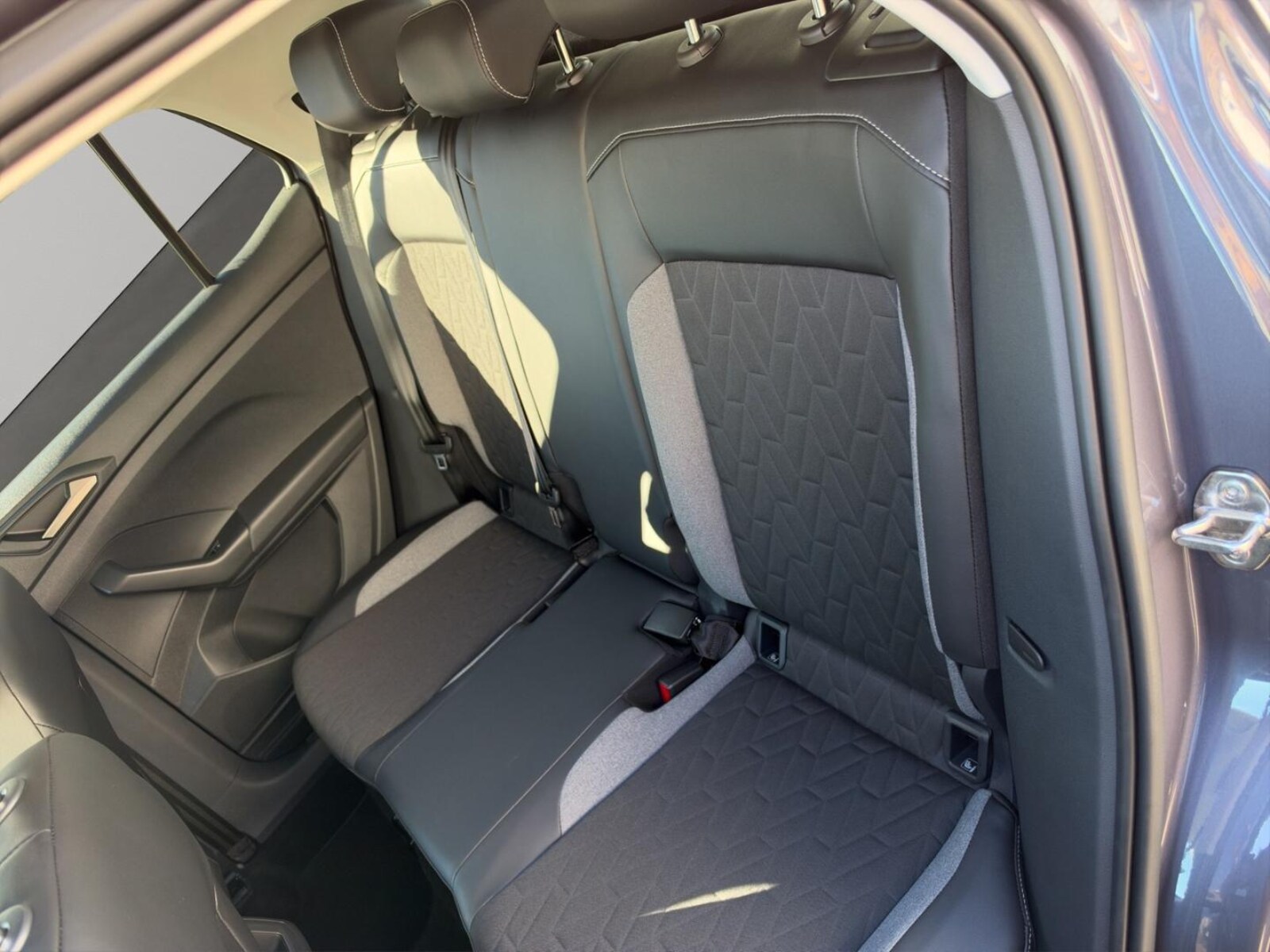 Volkswagen T-Cross – Bild 13