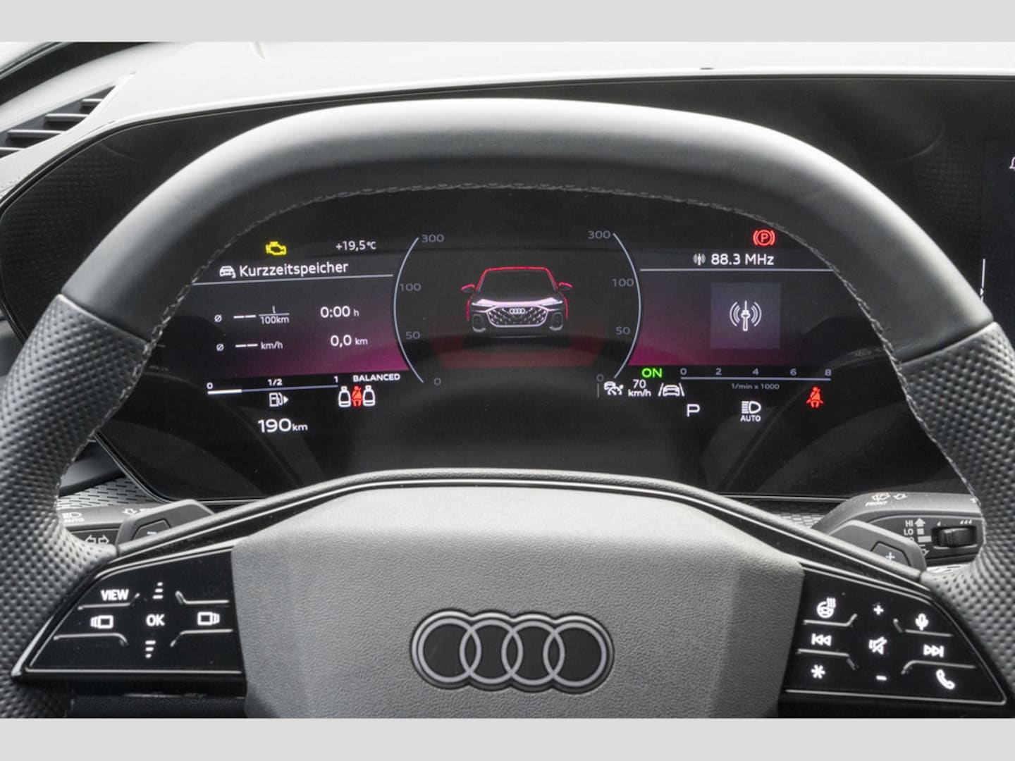 Bild über Audi Q5 Sportback TFSI 150 kW S tronic - für weitere Informationen kontaktieren Sie den Audi Partner