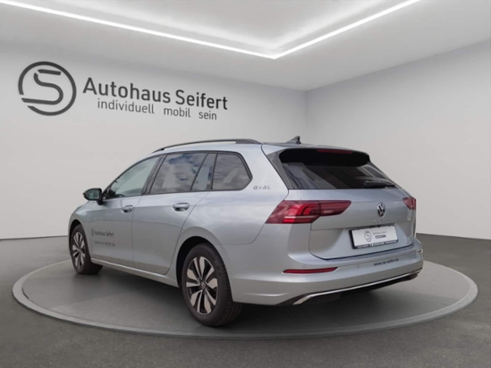 Volkswagen Golf Variant – Bild 4