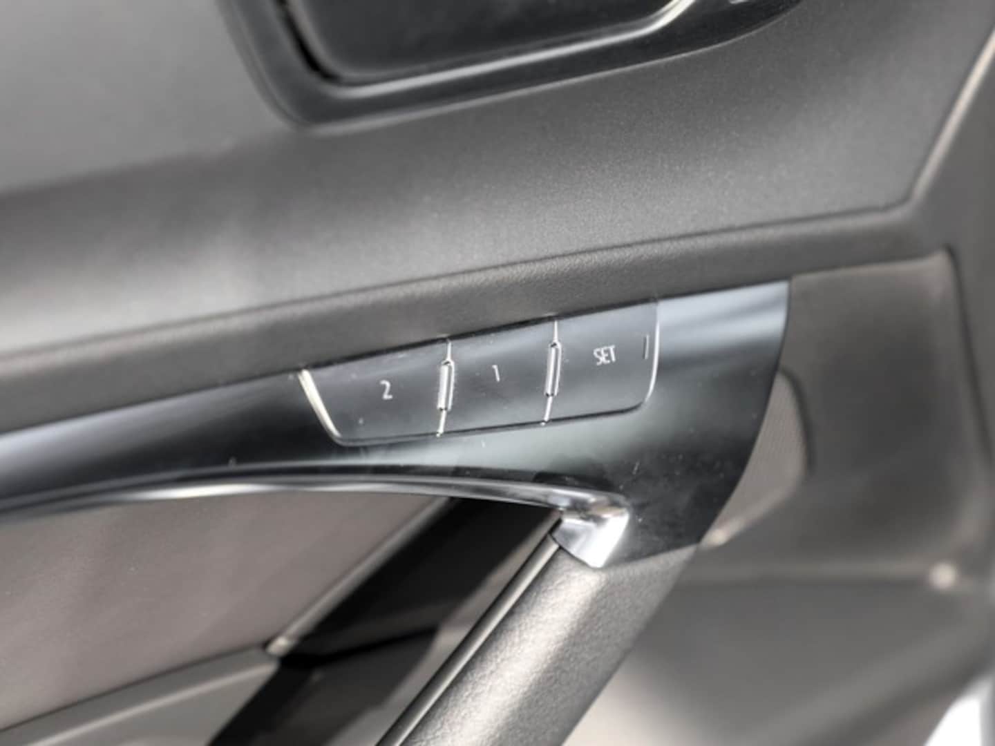 Bild über Audi A6 Avant TFSI e advanced 50 TFSI e quattro S tronic - für weitere Informationen kontaktieren Sie den Audi Partner