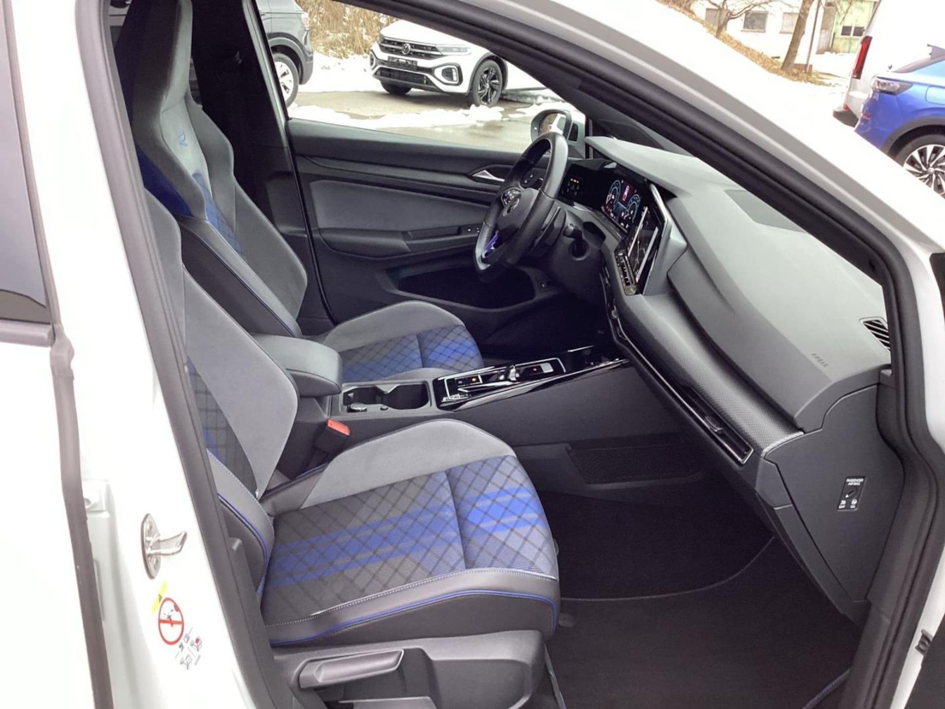 Volkswagen Golf Variant R