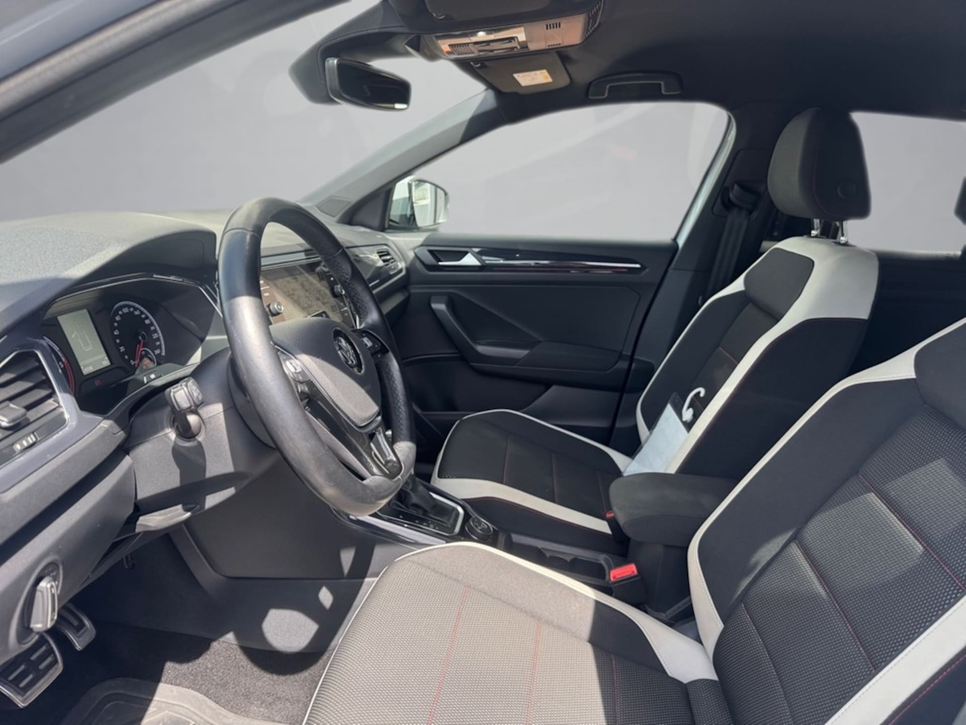 Volkswagen T-Roc Sport
