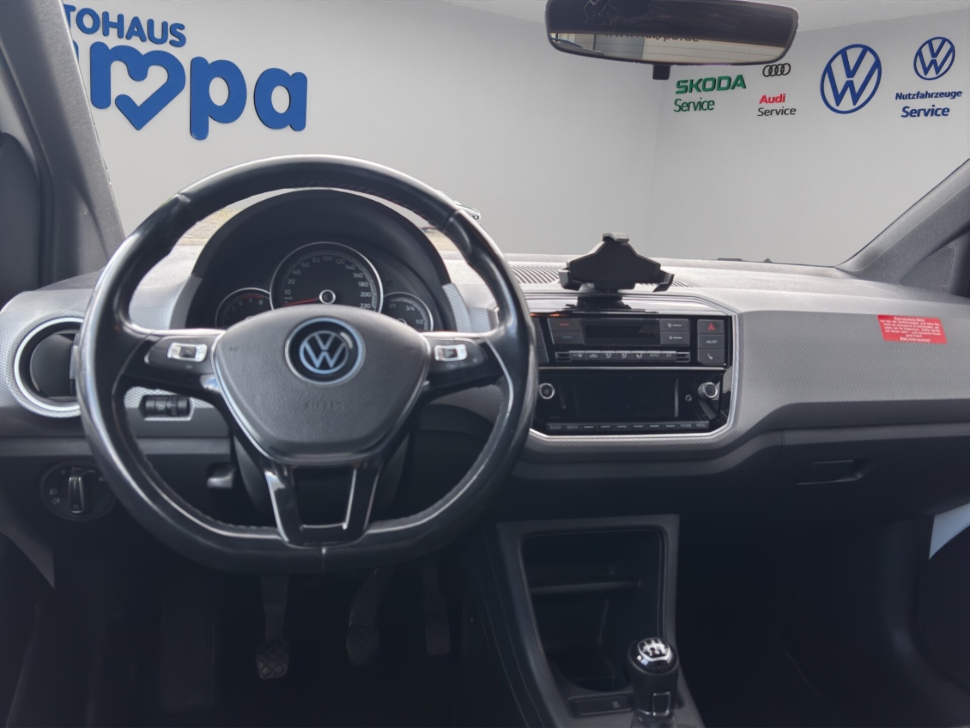 Volkswagen up! ACTIVE