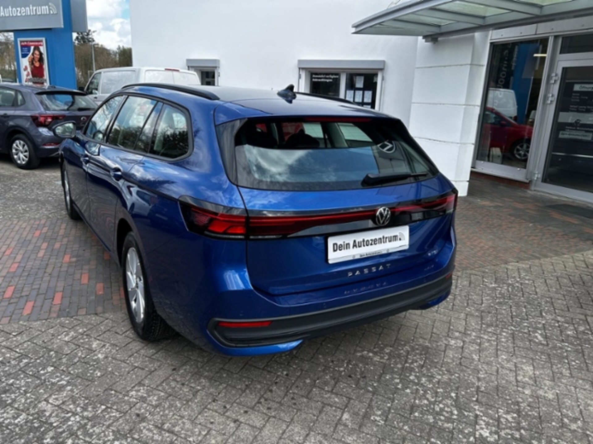 Volkswagen Passat Basis-Modell