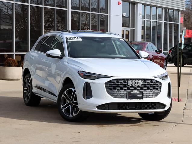 2025 AUDI Q5 - Image 2