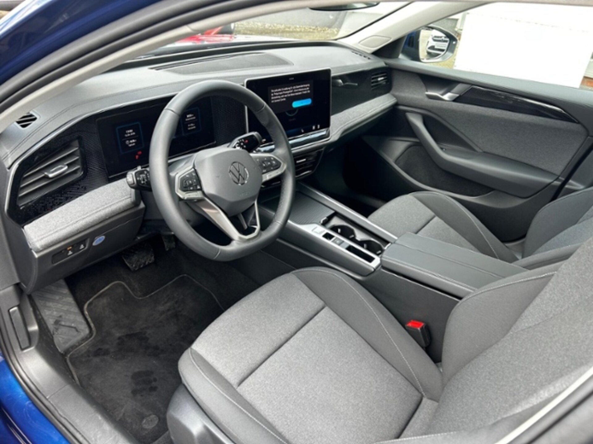Volkswagen Passat Basis-Modell