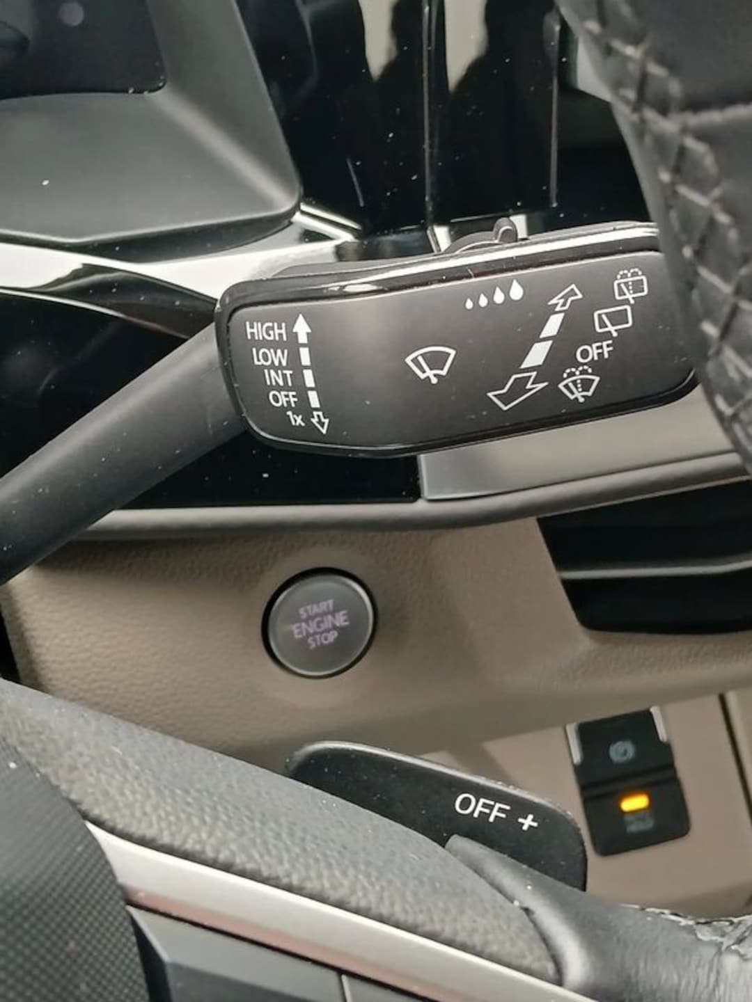 Volkswagen Multivan długi rozstaw osi Style