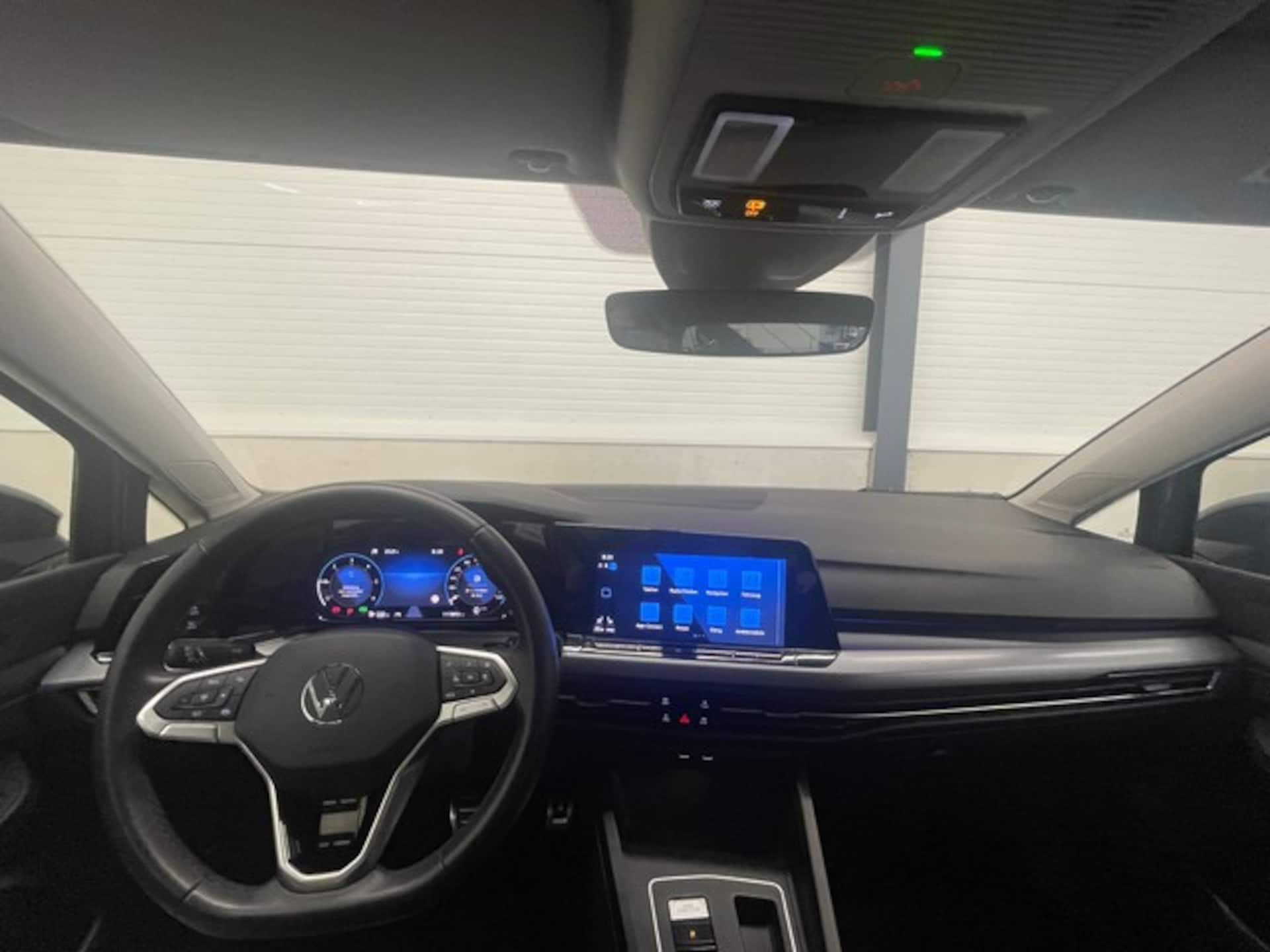 Volkswagen Golf Variant Active