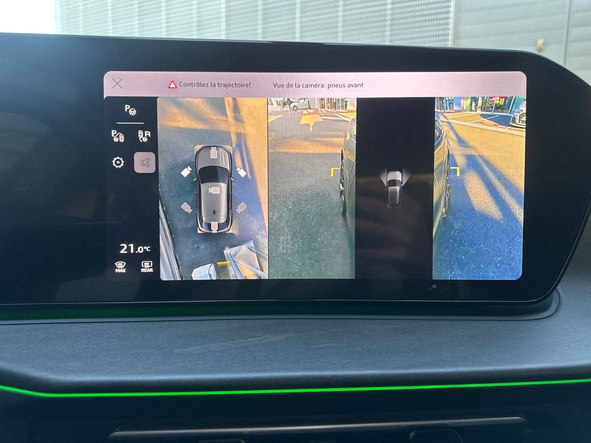 Image about Audi Q3 Sportback e-hybrid Design e-hybrid 272 ch S tronic