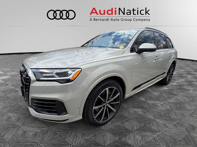 2023 Audi Q7 55 Premium Plus quattro Tiptronic's photo