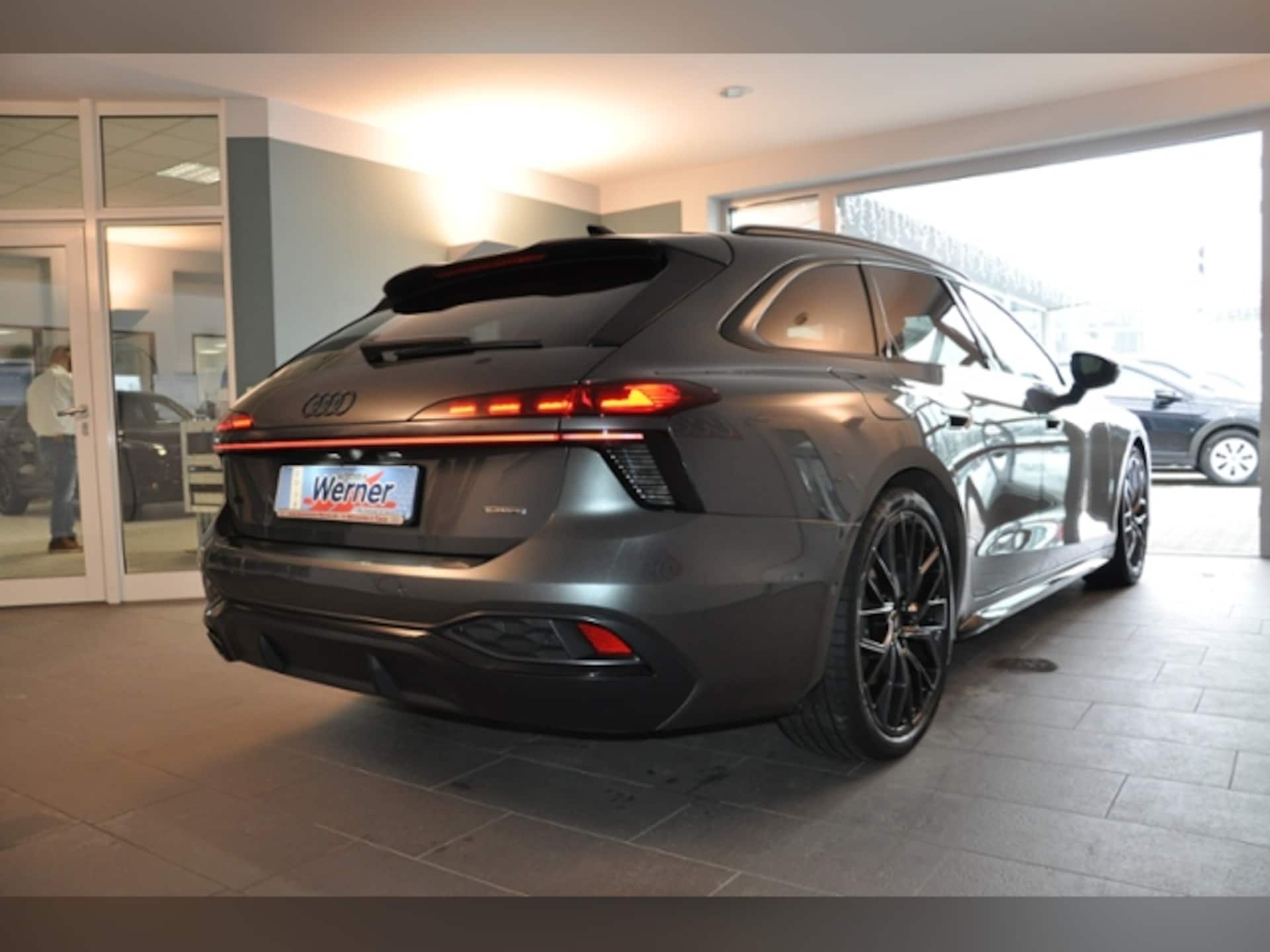 Audi A6 Avant edition one