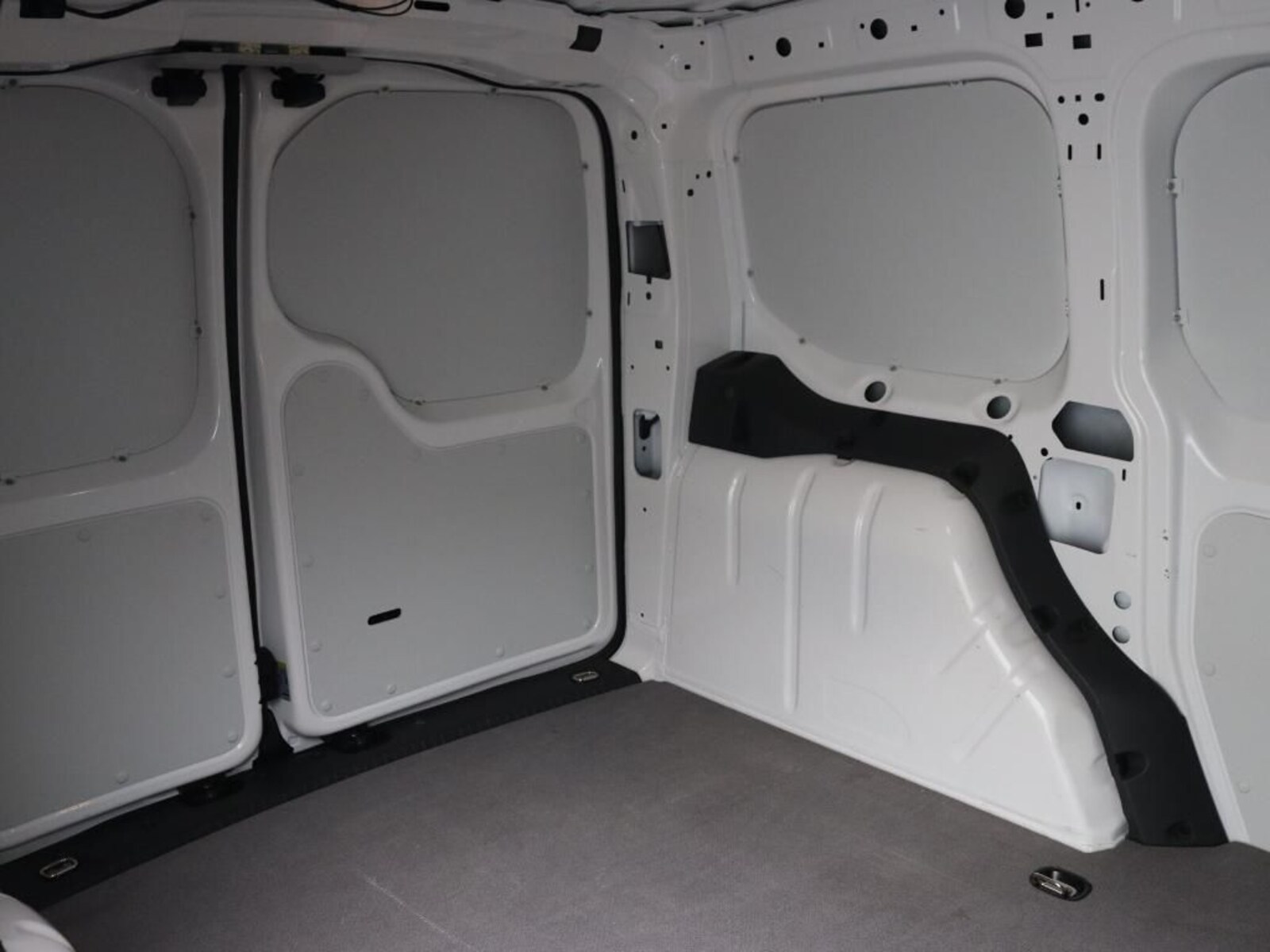 Volkswagen Caddy Cargo – Bild 6