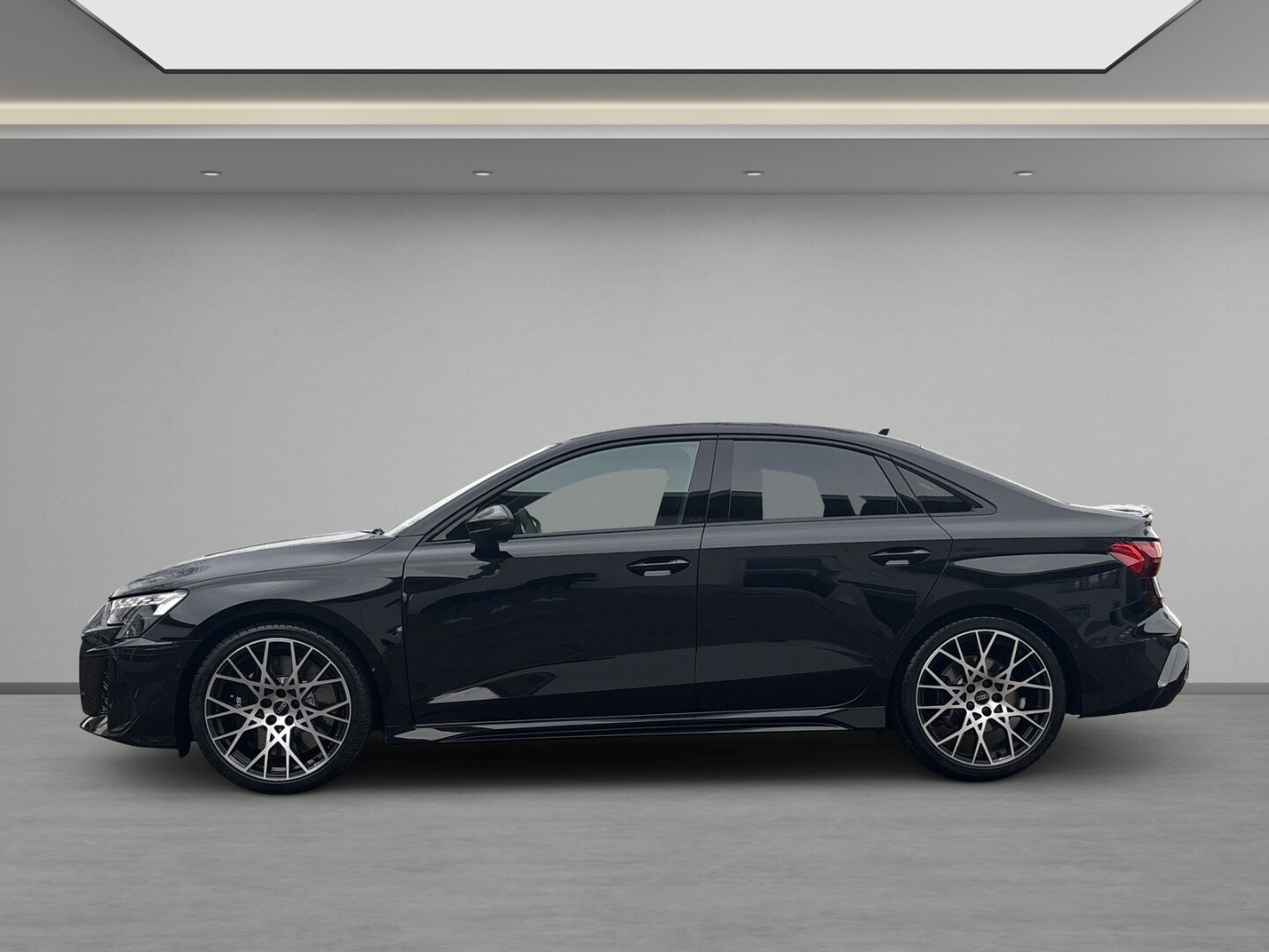 Image about Audi RS 3 Limousine TFSI quattro S tronic