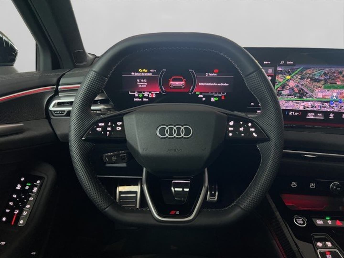 Bild über Audi A5 Avant e-hybrid e-hybrid quattro 220 kW S tronic - für weitere Informationen kontaktieren Sie den Audi Partner