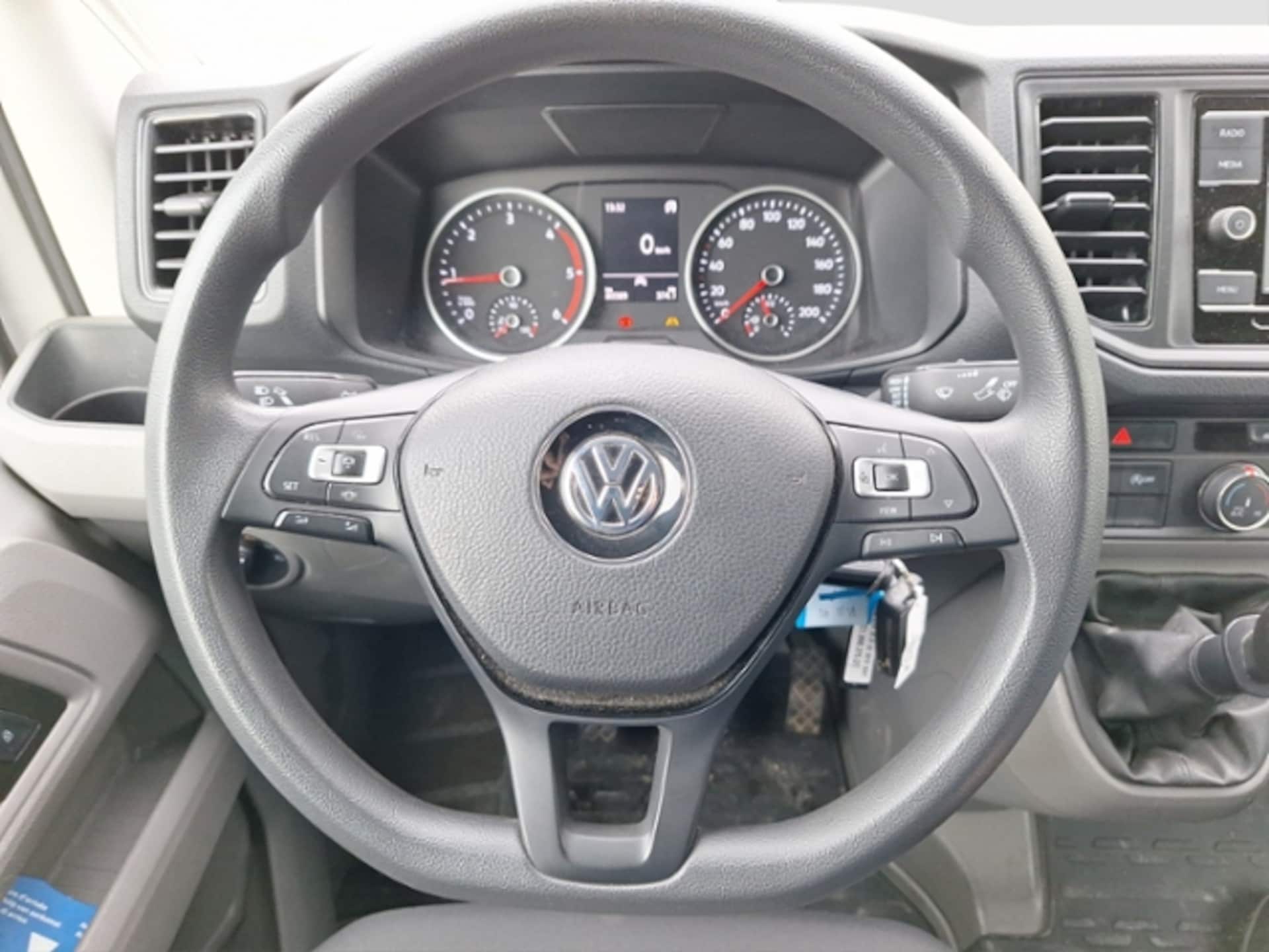 Volkswagen Crafter Kasten mittlerer Radstand