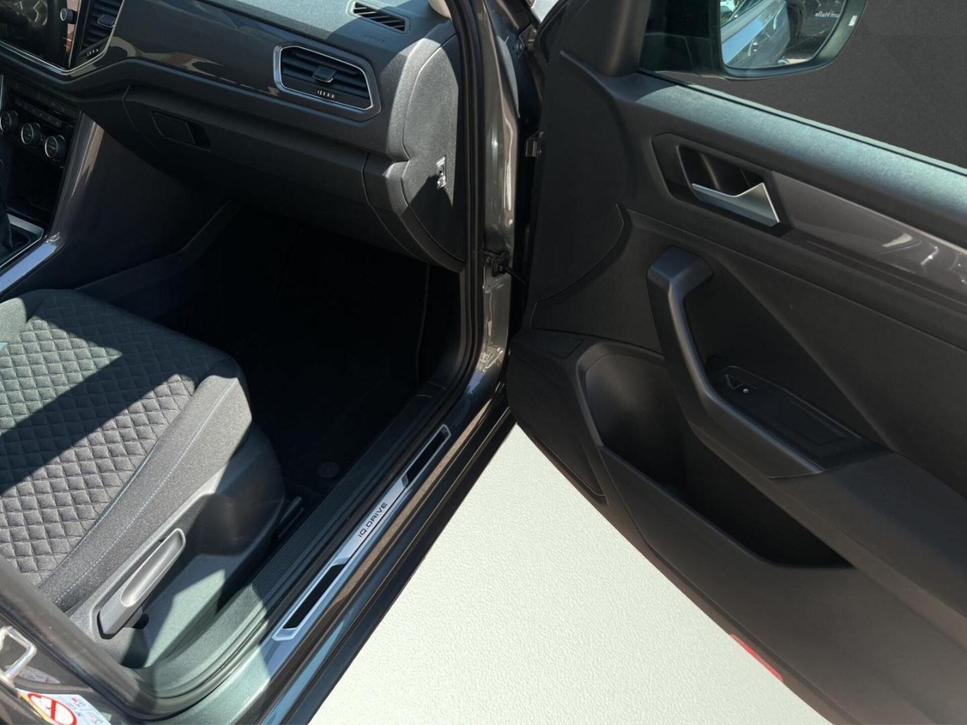 Volkswagen T-Roc IQ.DRIVE