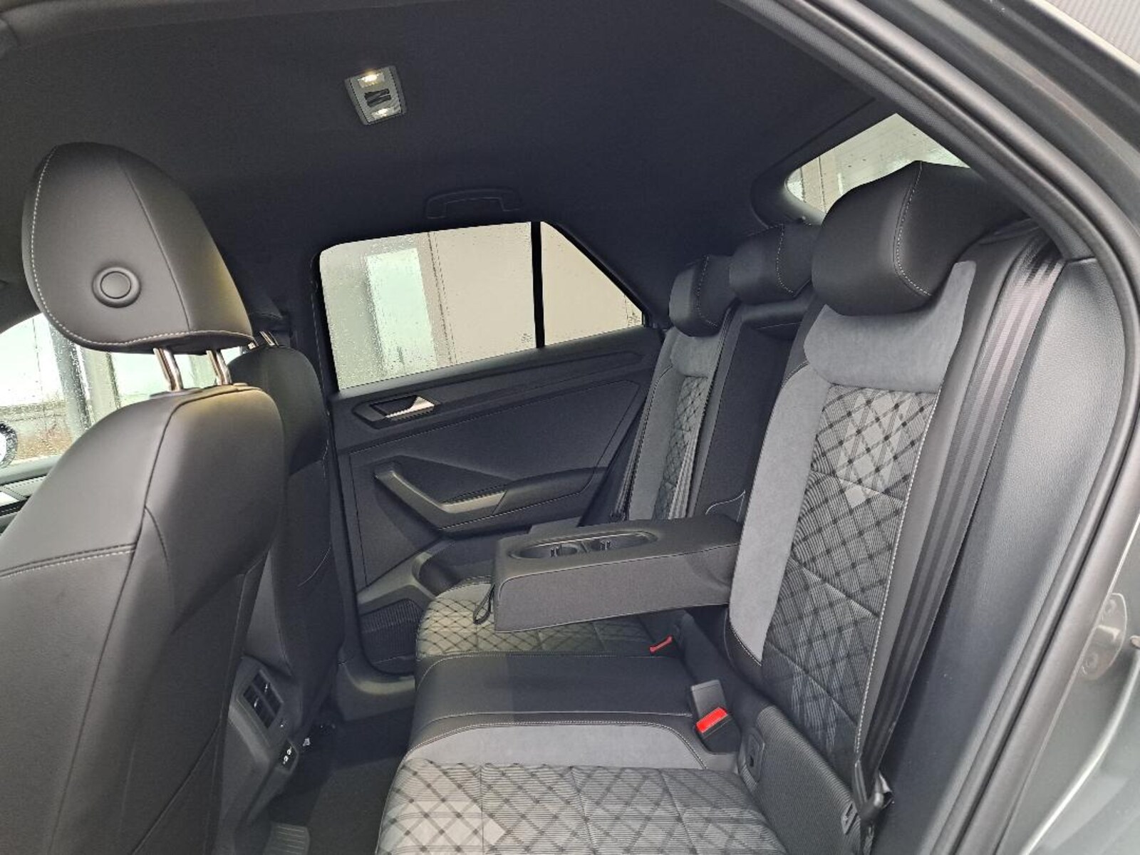 Volkswagen T-Roc – Bild 11