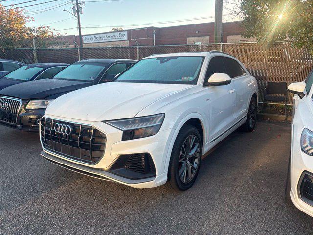 2023 Audi Q8