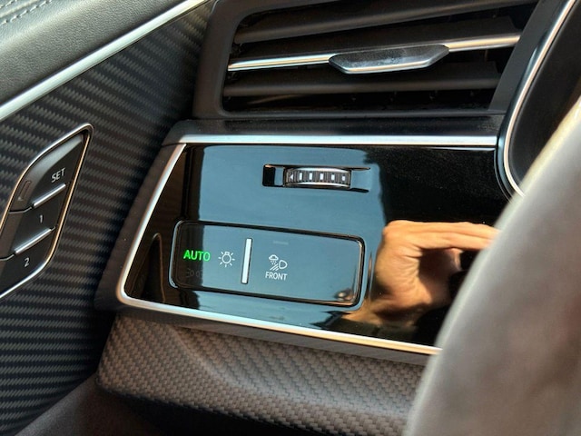 2026 Audi RS Q8 Base - Photo 31