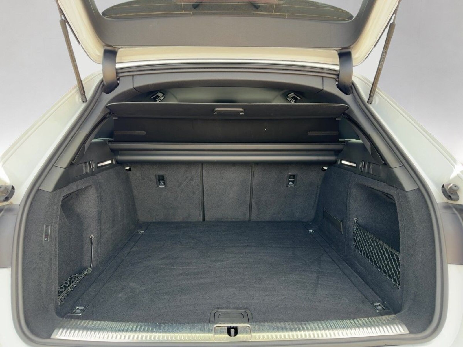 Audi A4 Avant – Bild 14