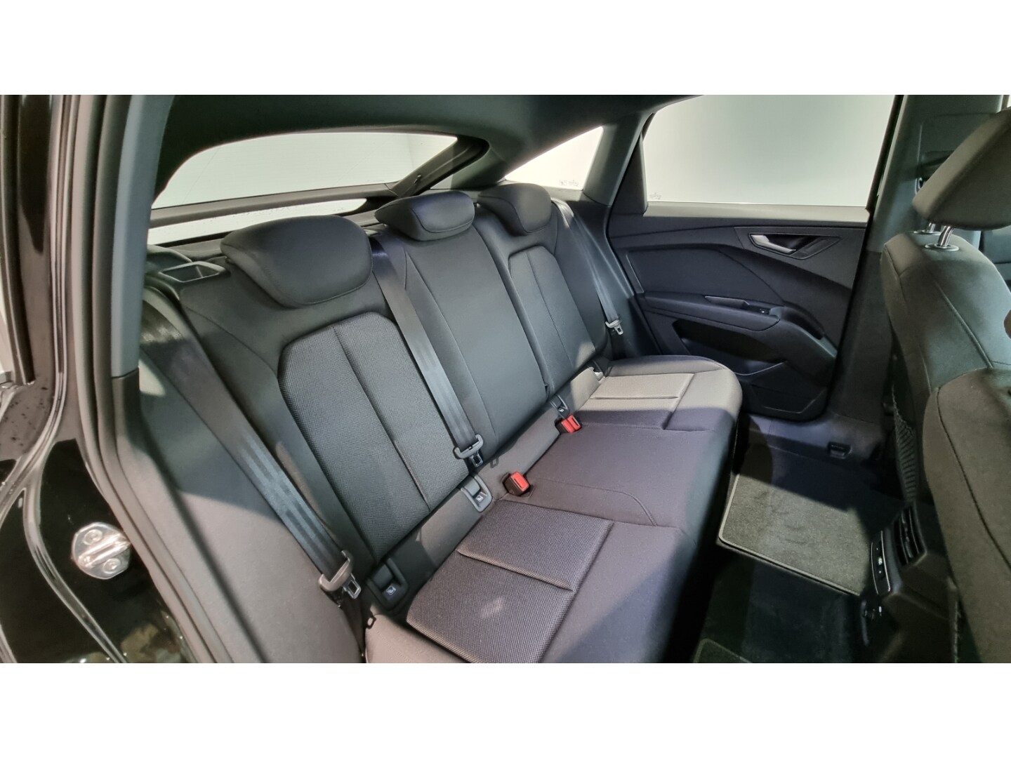 Image about Audi Q4 Sportback e-tron 35 e-tron 125 kW