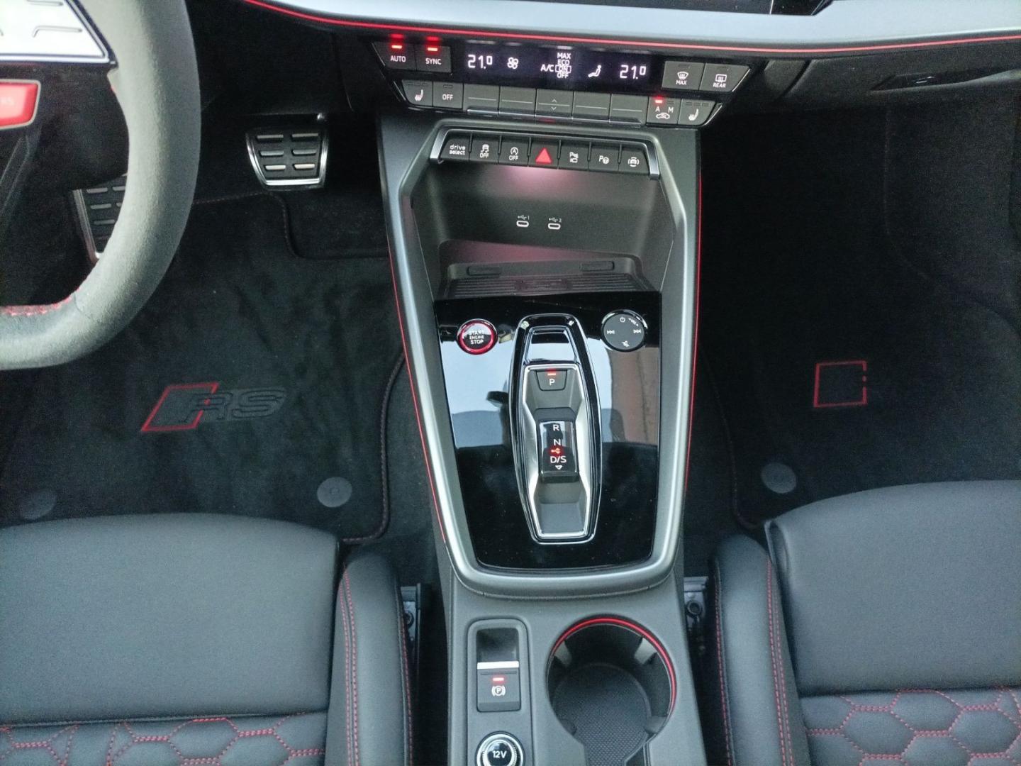 Image about Audi RS 3 Sportback TFSI quattro S tronic
