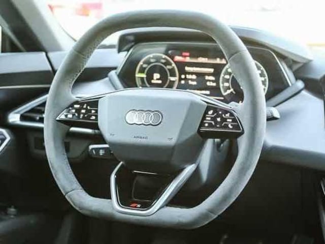 2026 Audi S e-tron GT Premium Plus - Photo 16
