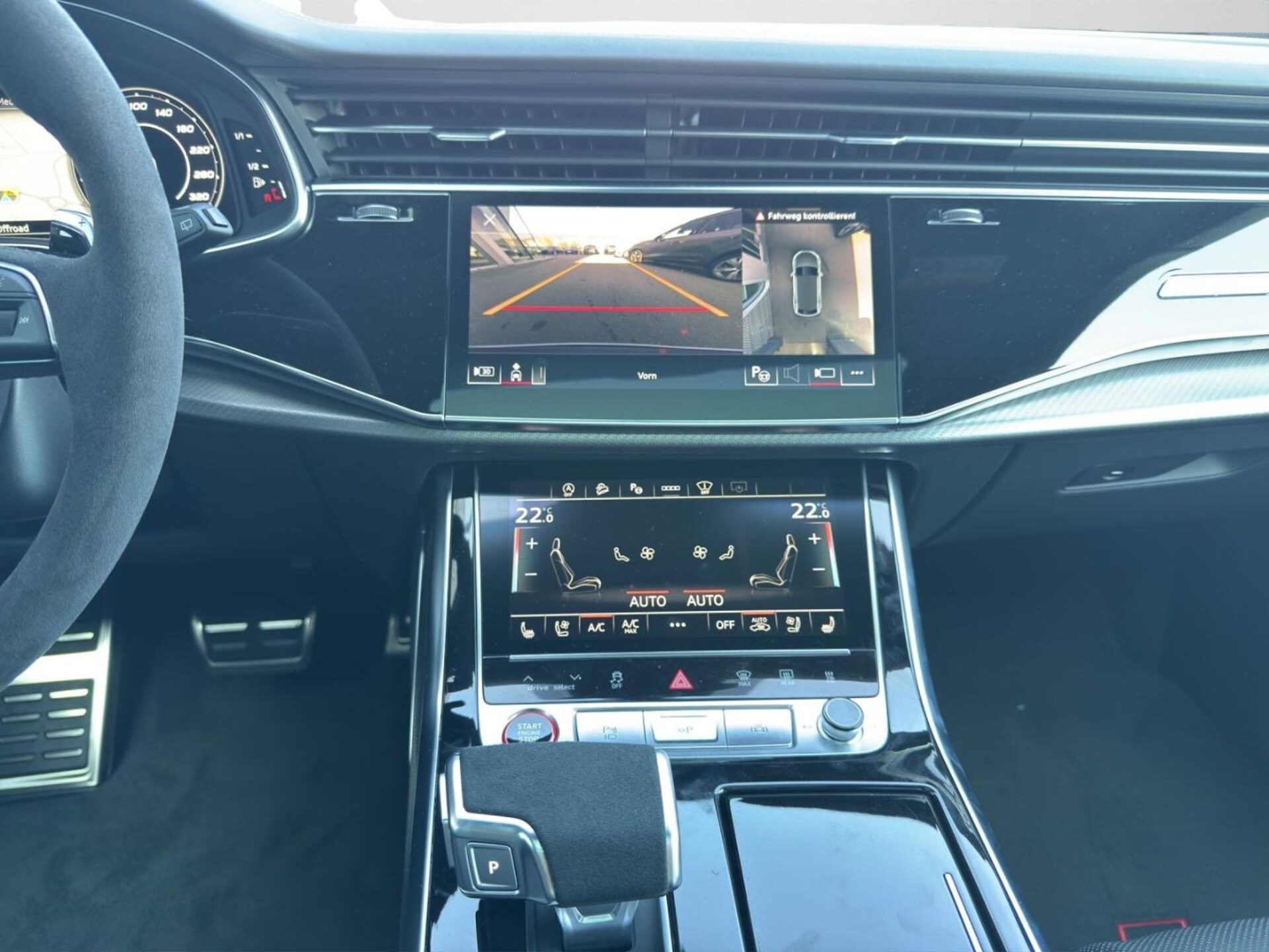 Audi RS Q8 SUV performance