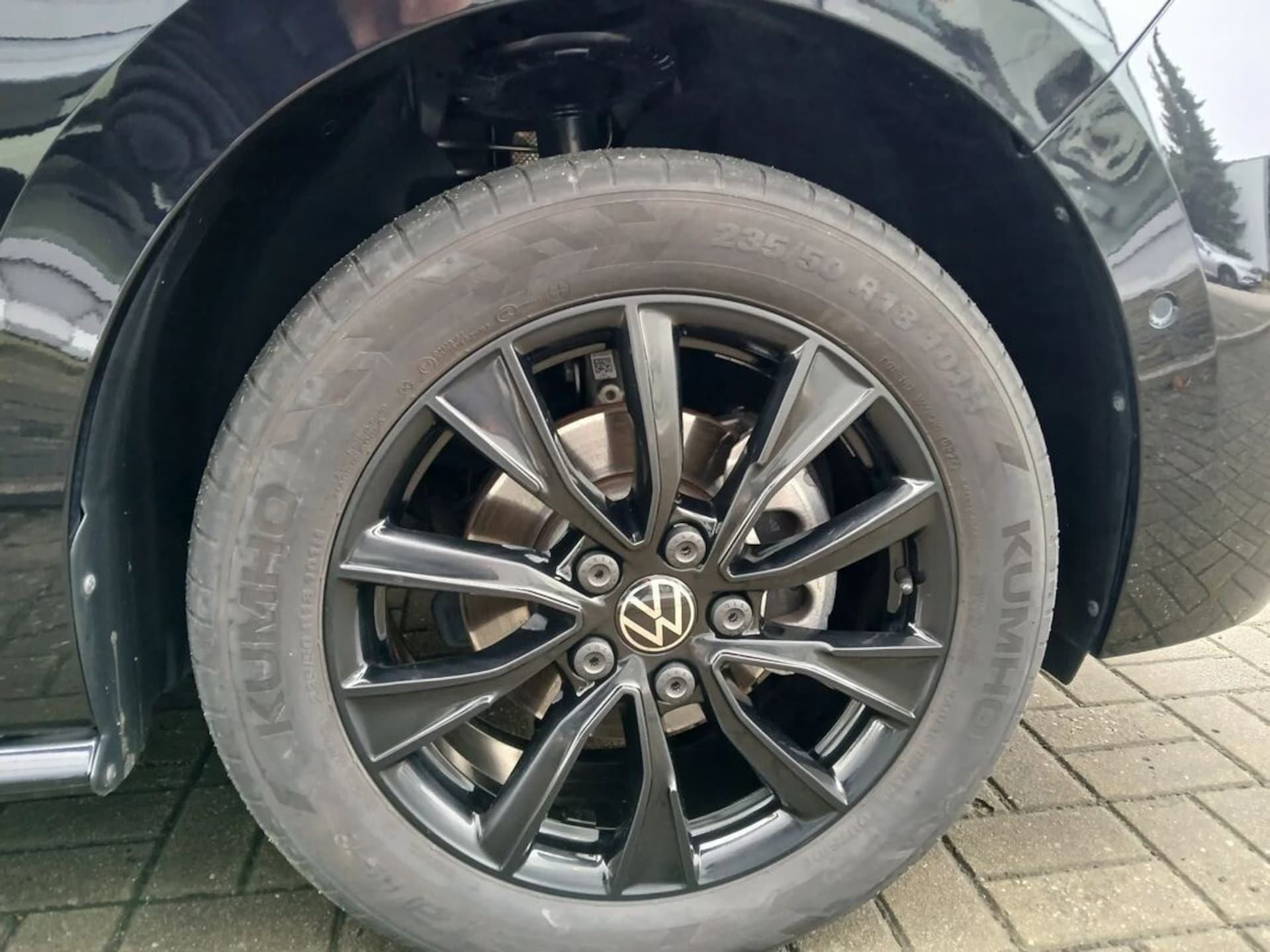 Volkswagen Multivan długi rozstaw osi Style
