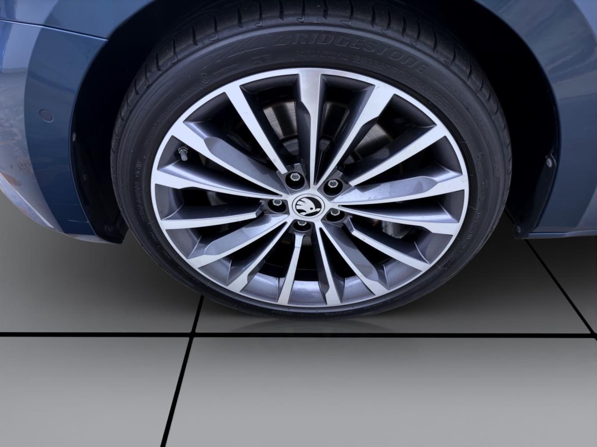 Skoda Superb Combi Laurin & Klement
